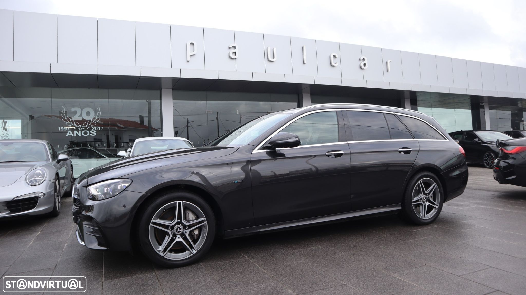 Mercedes-Benz E 300 de AMG Line - 2