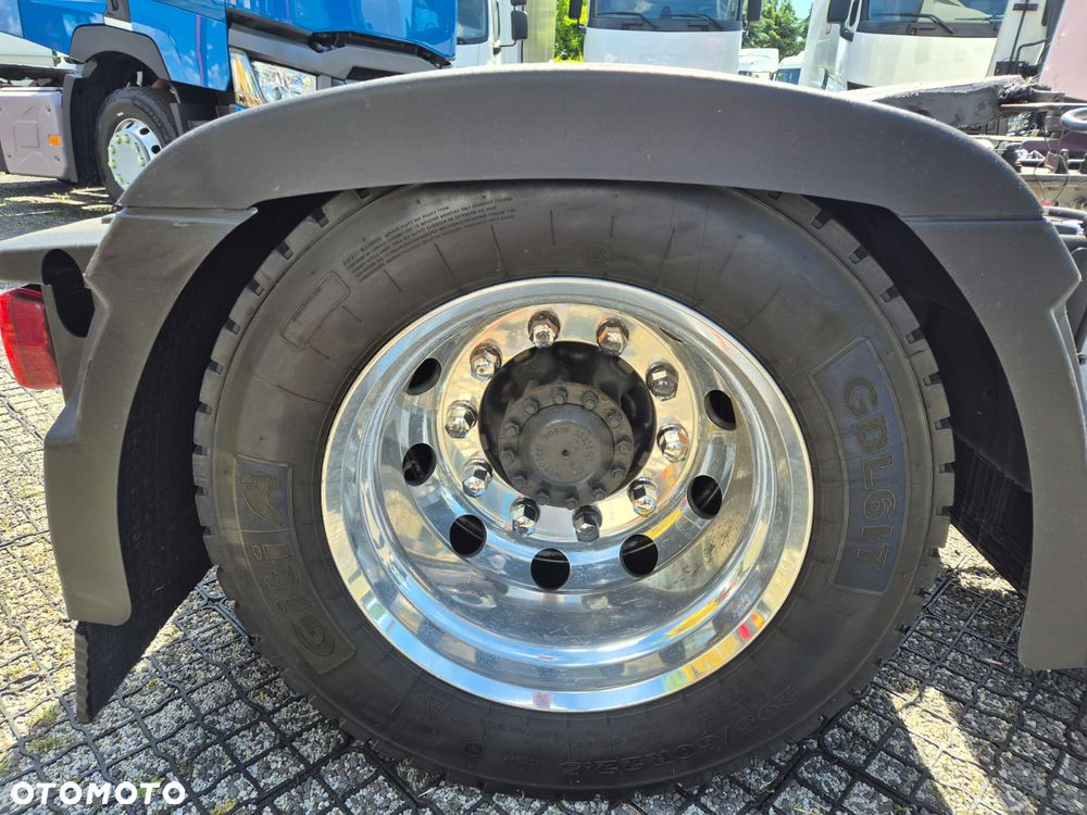 Renault T480 HIGHCAB XLOW ZADBANY ASO ACC - 18