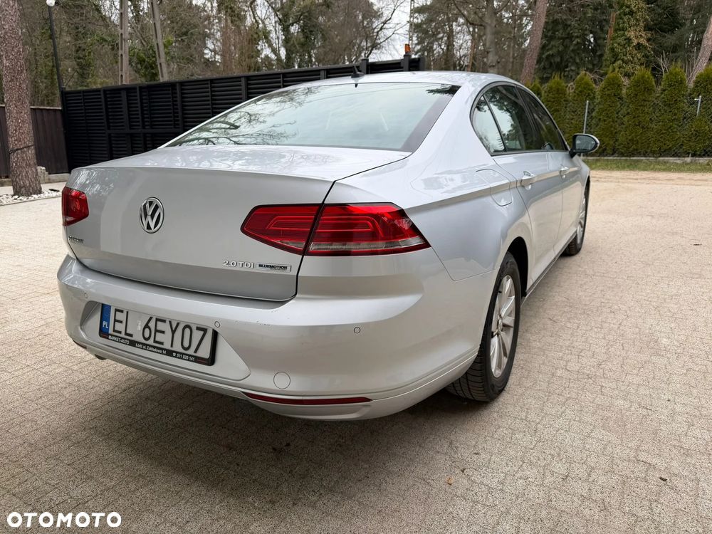Volkswagen Passat 2.0 TDI BMT Comfortline - 4