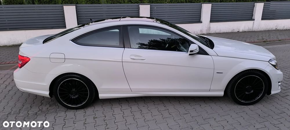 Mercedes-Benz Klasa C 250 Sport 7G-TRONIC - 16
