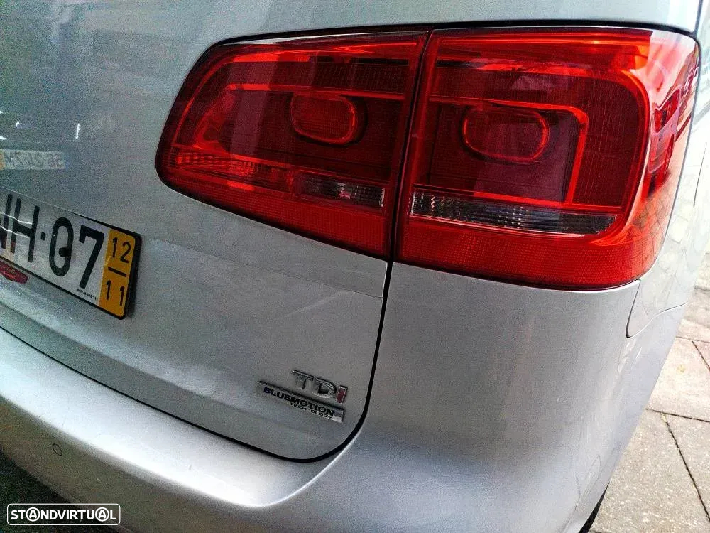 VW Touran 1.6 TDI Blue.Highline 7L - 8