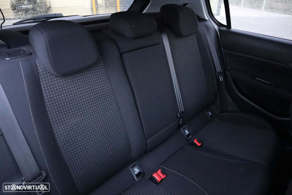 Peugeot 308 1.5 BlueHDi Style - 21