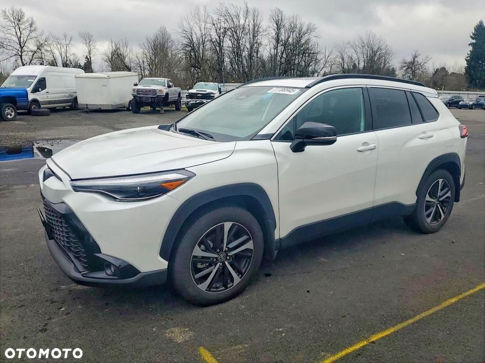 Toyota Corolla Cross - 3