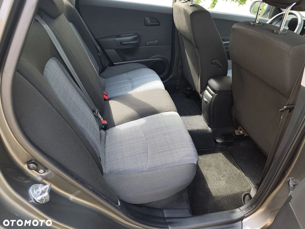 Kia Ceed 1.6 CRDi 115 Edition 7 - 27