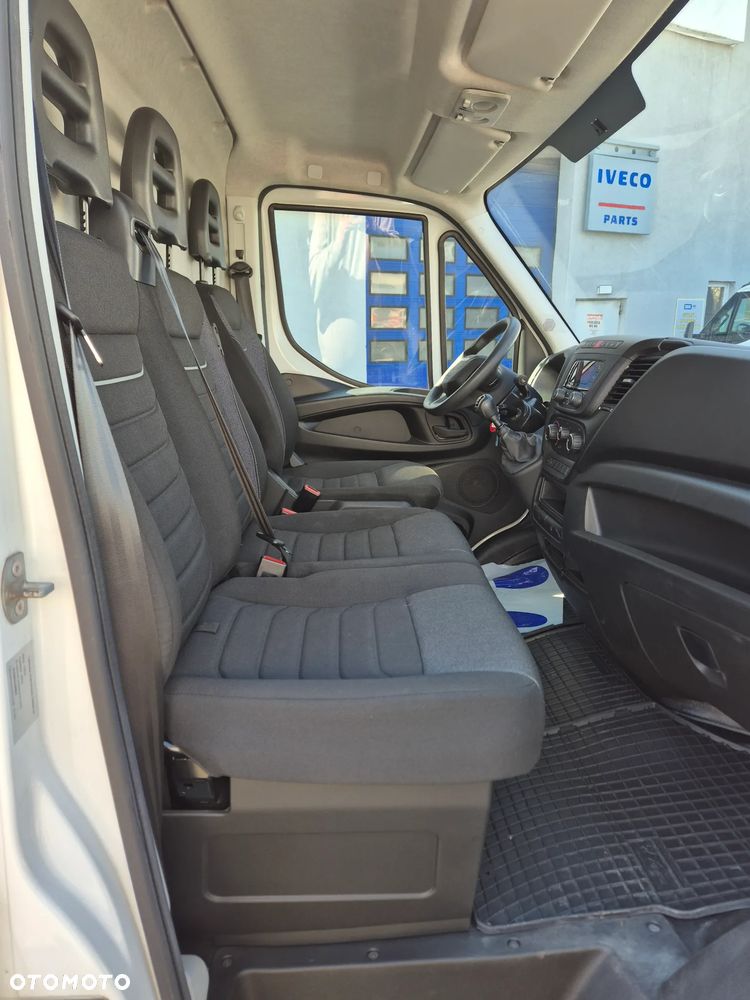 Iveco 35S16V (32727) - 11