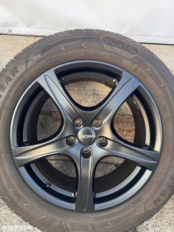 Felgi aluminiowe Audi Vw Skoda Mercedes-Benz 8 x18/5x112 Et 35 Kba4992 - 4