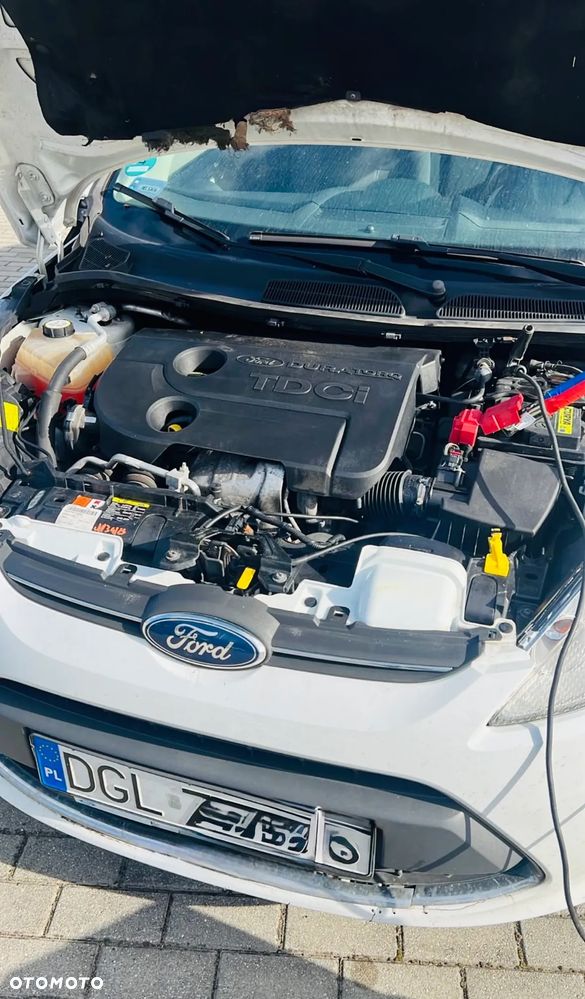 Ford Fiesta - 9