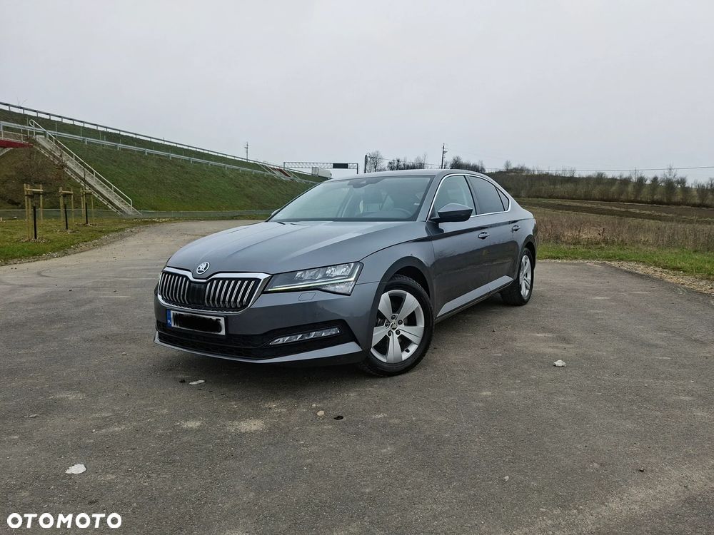 Skoda Superb 1.5 TSI Active DSG - 2