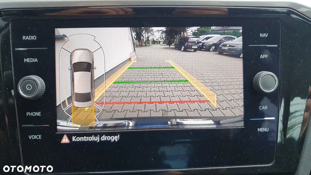 Volkswagen Passat 2.0 TSI Business DSG - 21