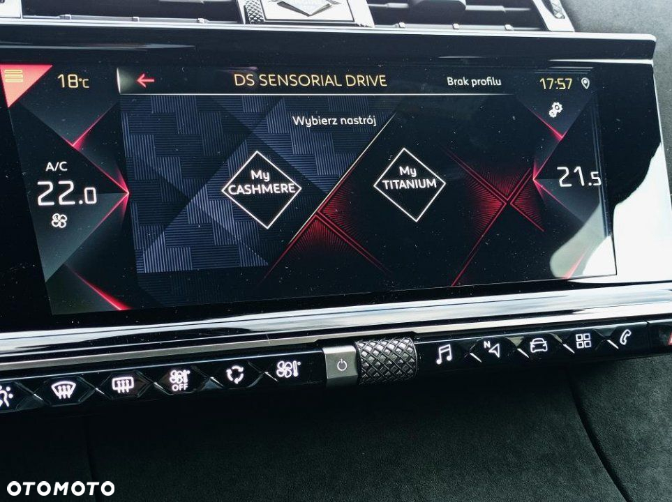 DS Automobiles DS 7 Crossback - 36