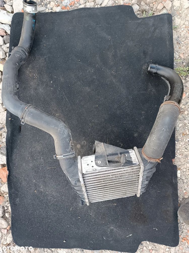 CHŁODNICA POWIETRZA INTERCOOLER WĘŻE SKODA FABIA II TDI - 5
