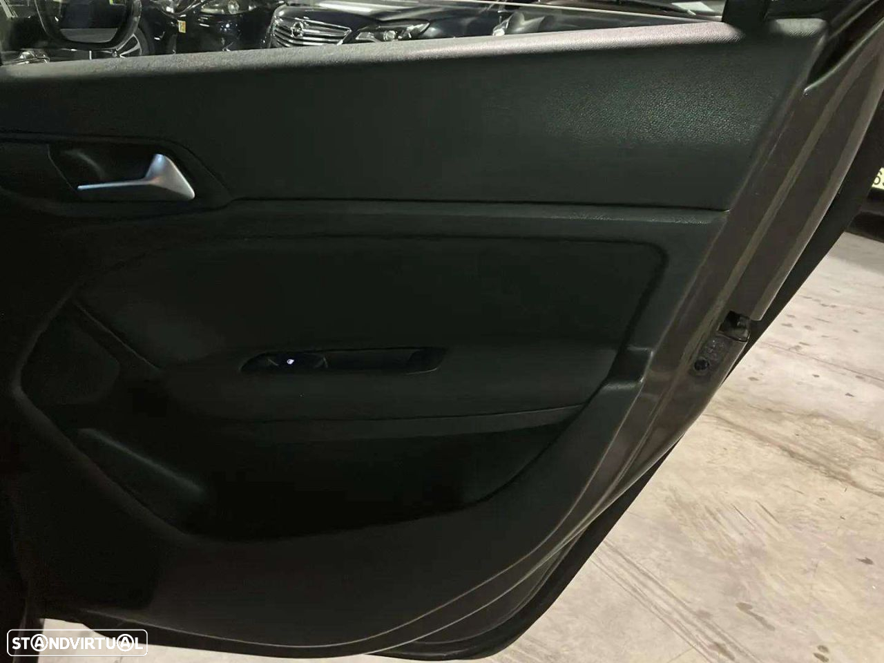Peugeot 308 - 23