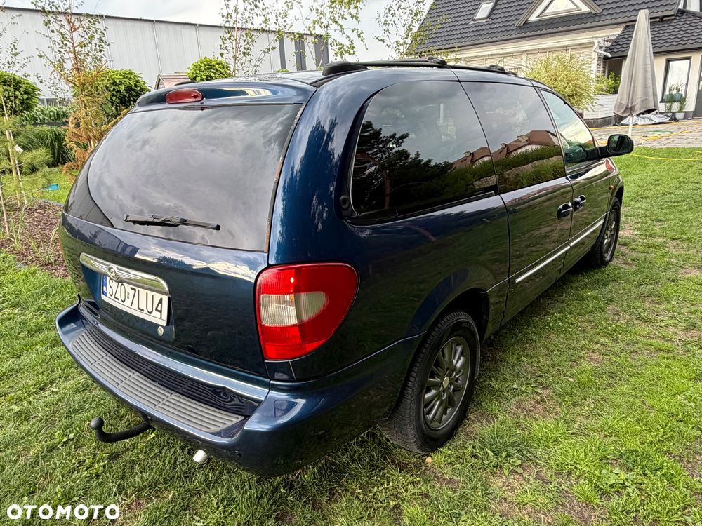Chrysler Grand Voyager 3.3L AWD Limited - 18