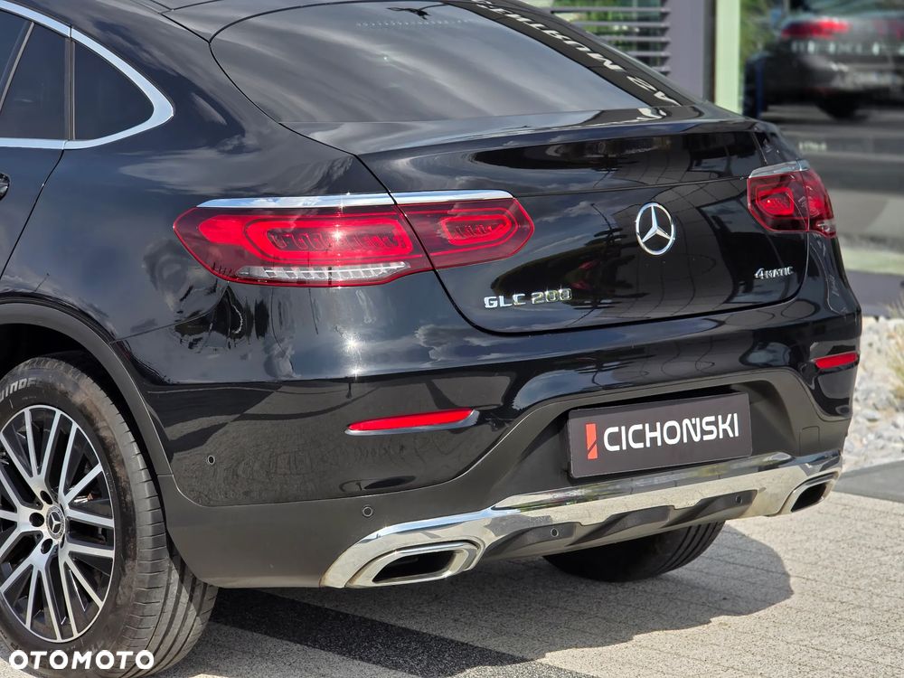 Mercedes-Benz GLC 200 4Matic 9G-TRONIC AMG Line - 29