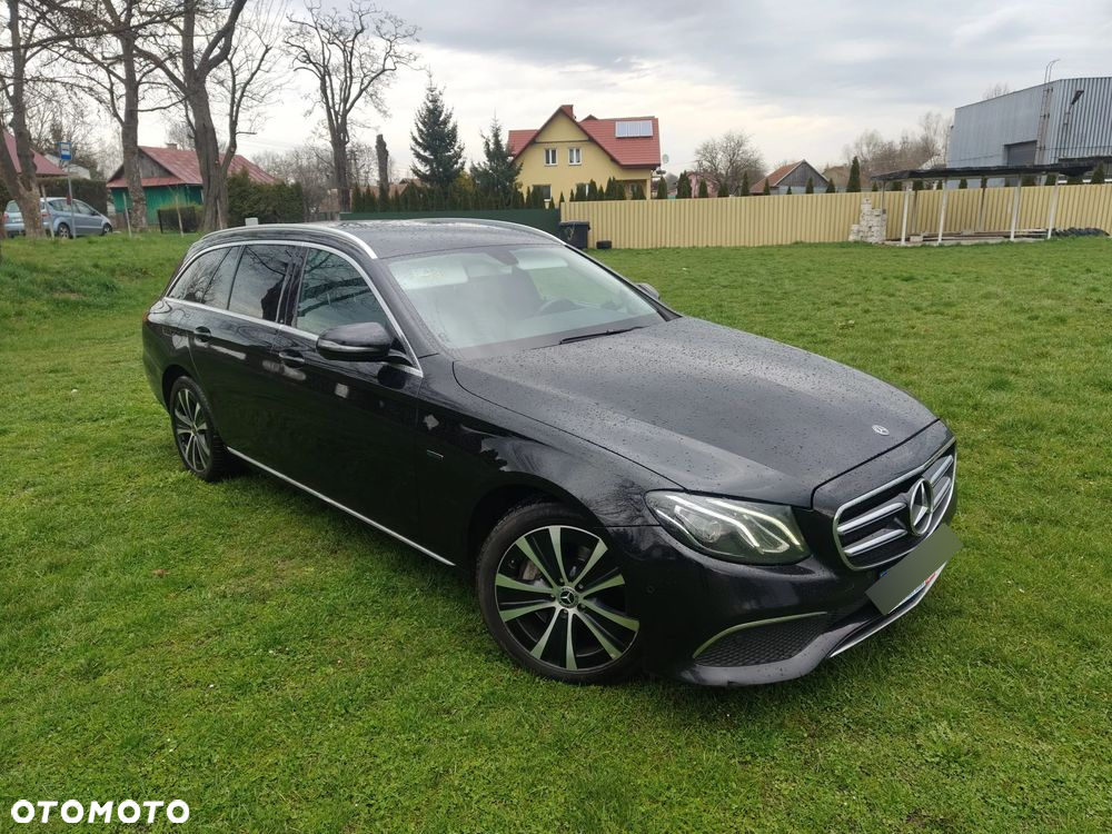 Mercedes-Benz Klasa E 300 de 4Matic 9G-TRONIC - 7