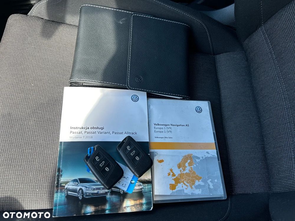 Volkswagen Passat Variant 2.0 TDI SCR Comfortline - 33