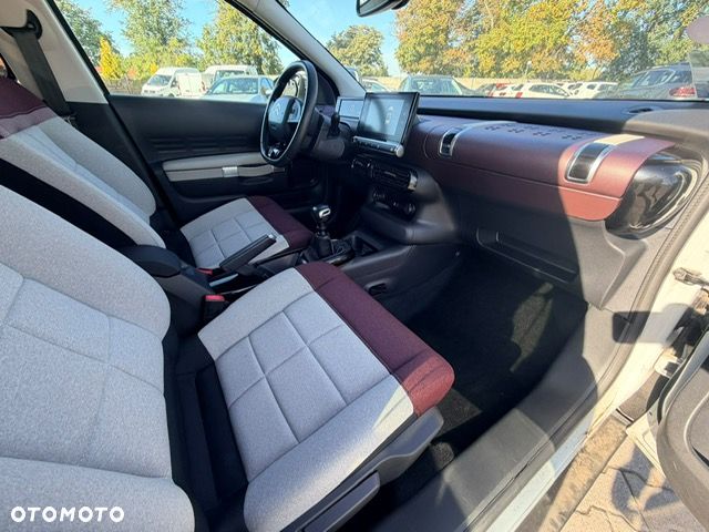 Citroën C4 Cactus - 18