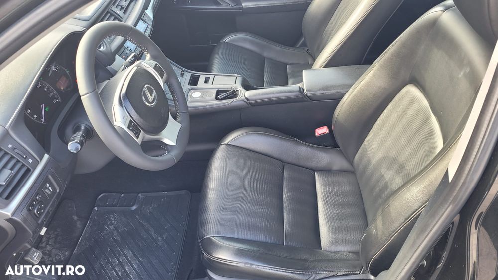 Lexus CT 200h Aut. Luxury - 12