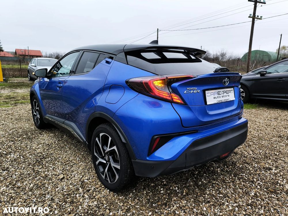 Toyota C-HR - 16