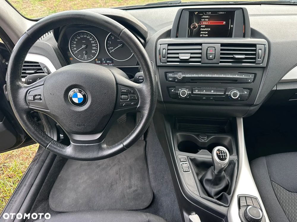 BMW Seria 1 116i - 12