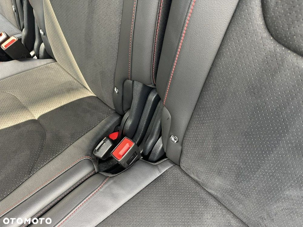 Ford S-Max - 24