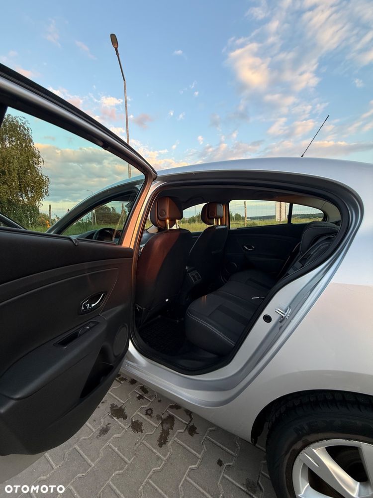 Renault Fluence 1.5 dCi Privilege - 11