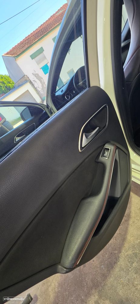 Mercedes-Benz A 180 CDI BE AMG Sport - 23