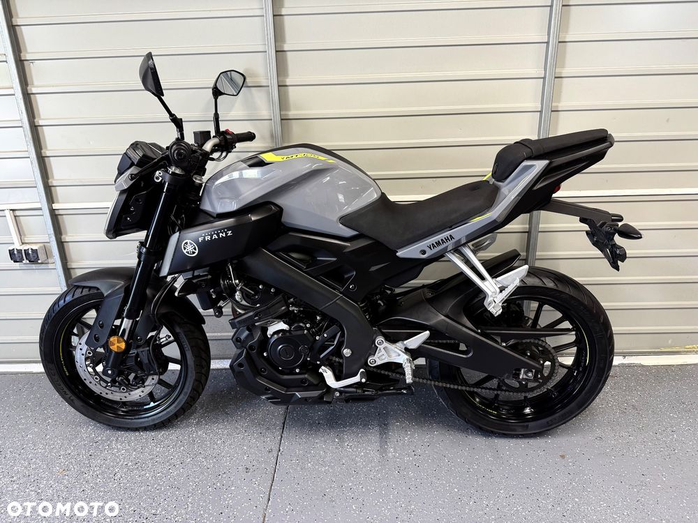 Yamaha MT - 9