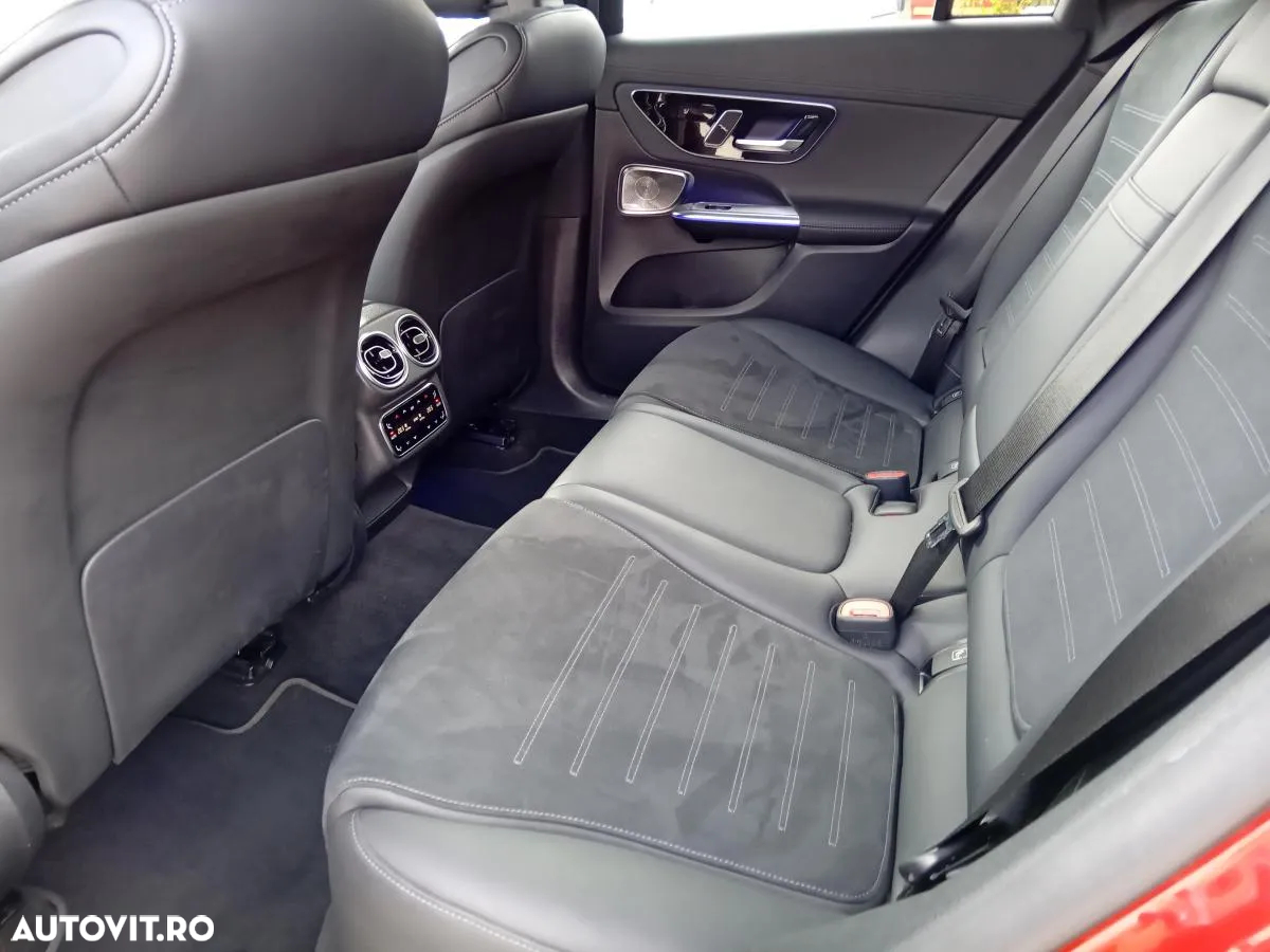 Mercedes-Benz GLC 300 e 4MATIC - 14