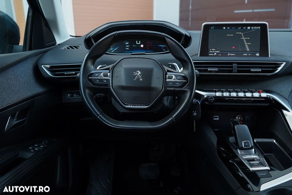 Peugeot 5008 1.5 BlueHDI s&s EAT8 Allure - 14