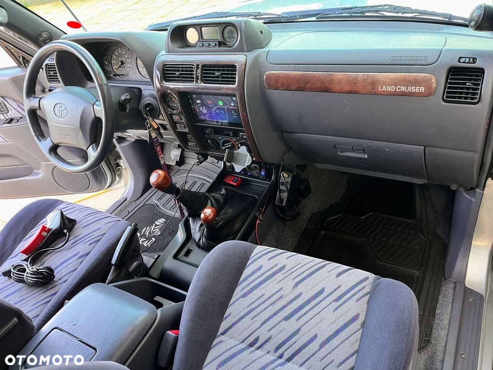 Toyota Land Cruiser KJ90 3.0 TD Special - 23