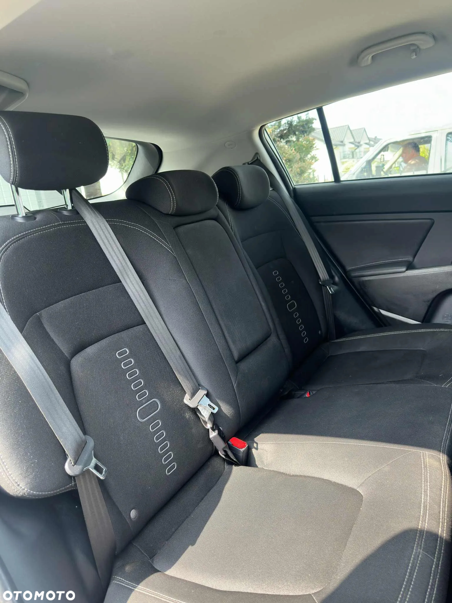 Kia Sportage 1.7 CRDI Business Line 2WD - 36