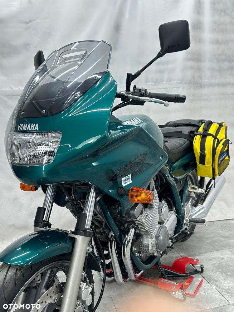 Yamaha XJ - 12
