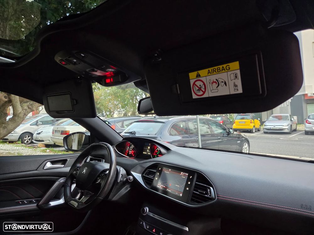 Peugeot 308 PureTech 130 EAT6 Stop & Start GT-Line Edition - 32