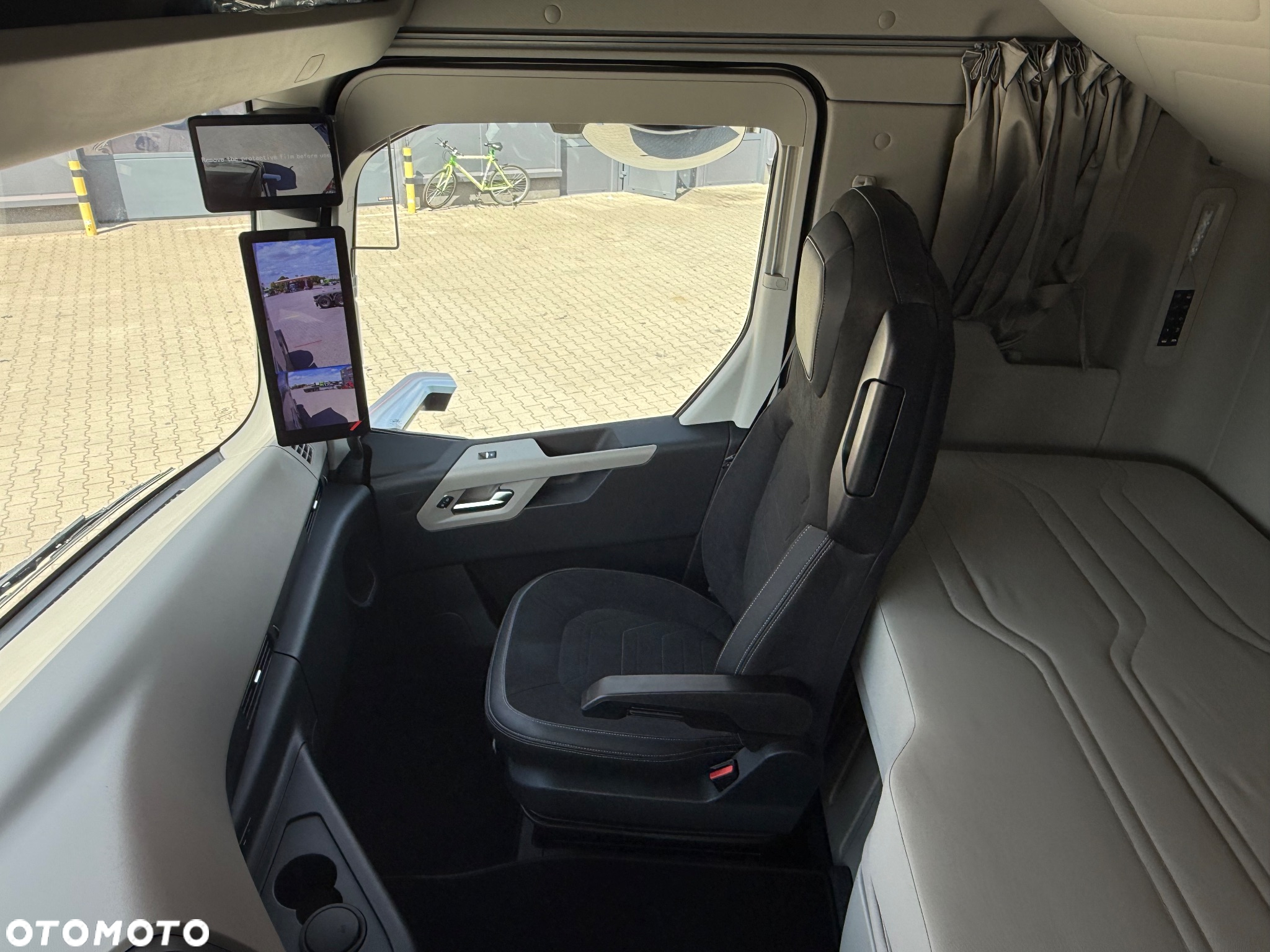 Ford F-MAX 510 KM Gen 2 Kamery Poduszki LED - 12