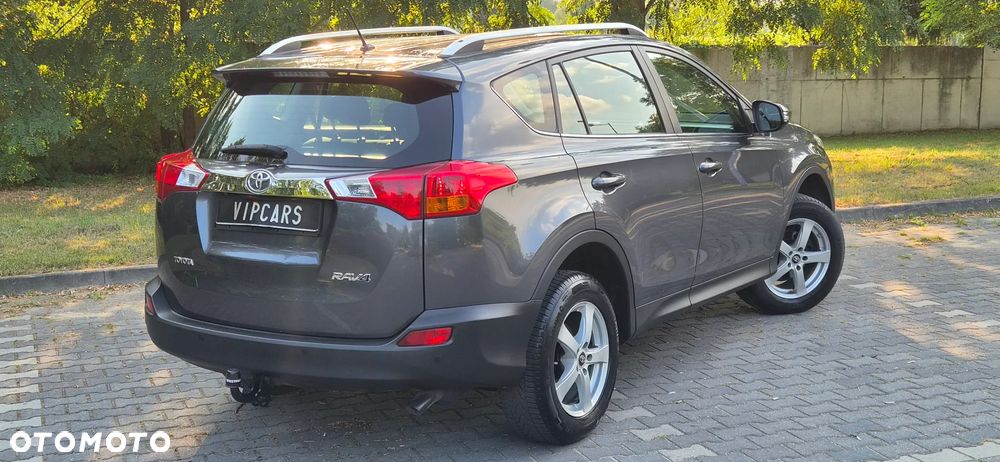 Toyota RAV4 2.0 D-4D Premium - 10