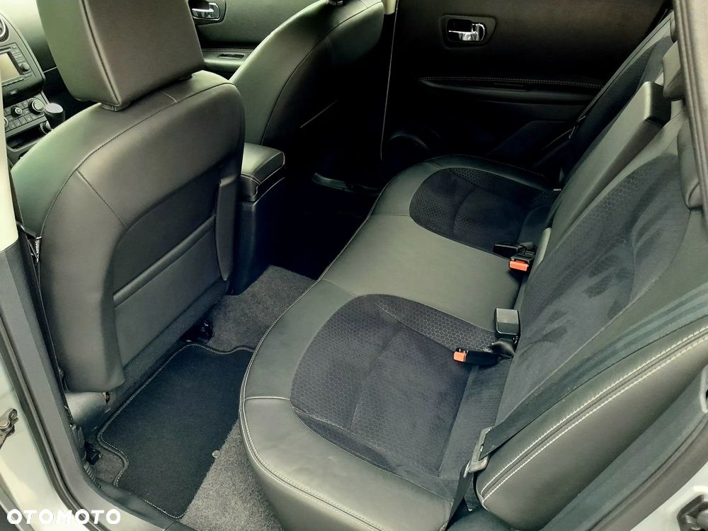 Nissan Qashqai 1.6 dCi DPF Start/Stop tekna - 24