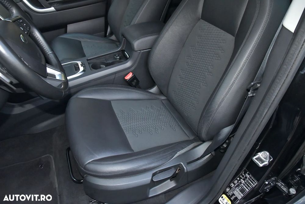 Land Rover Discovery Sport 2.0 D150 MHEV SE - 26