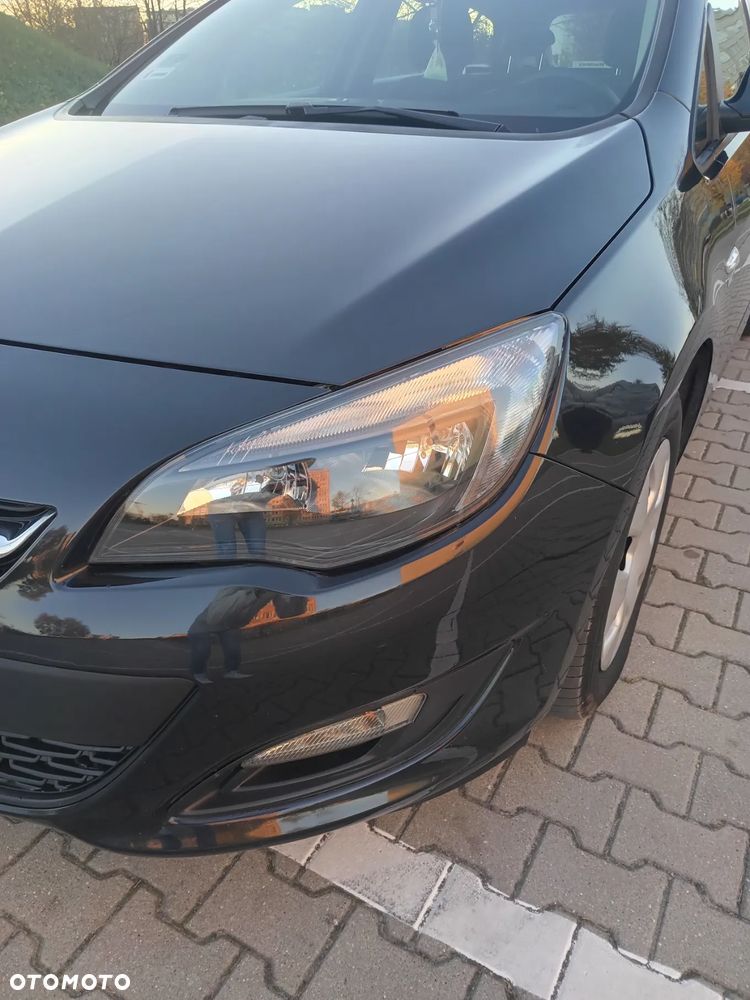 Opel Astra IV 1.7 CDTI Essentia - 5
