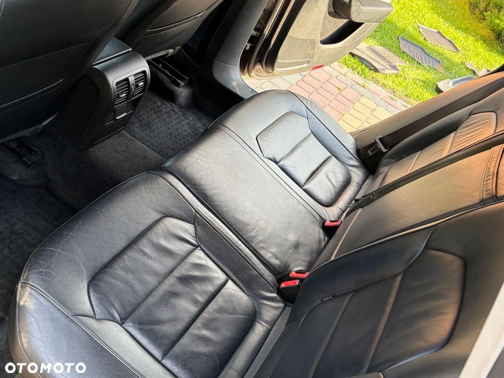 Volkswagen Passat 1.6 TDI DPF BlueMot Comfortline - 10