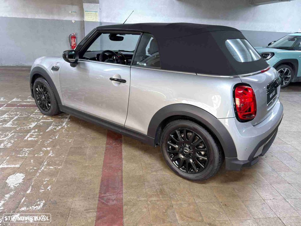 MINI Cabrio Cooper Premium Classic Auto - 11