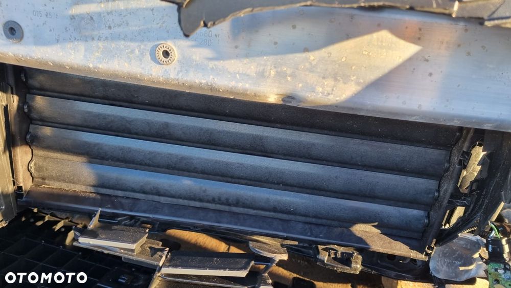 Peugeot 208 Elektromotor 136 GT Pack - 21