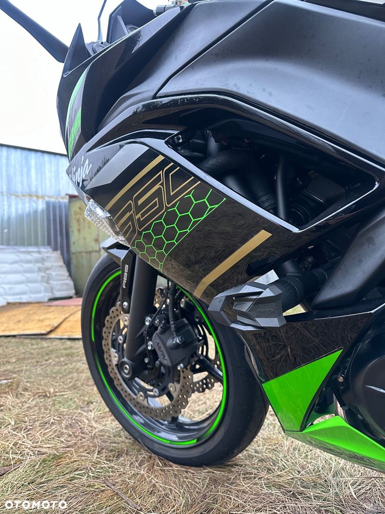 Kawasaki Ninja - 9