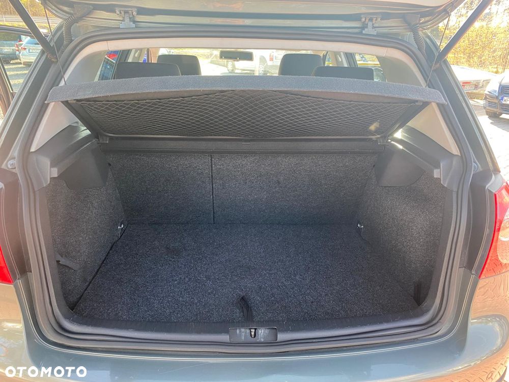 Volkswagen Golf 1.4 FSI Trendline - 12