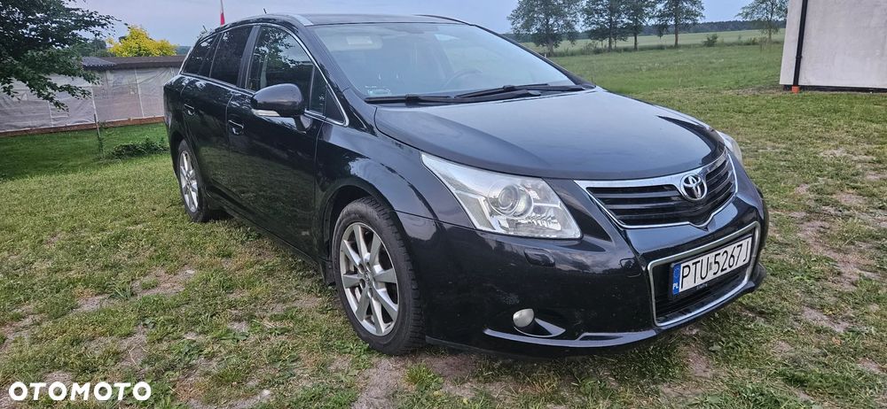 Toyota Avensis - 2