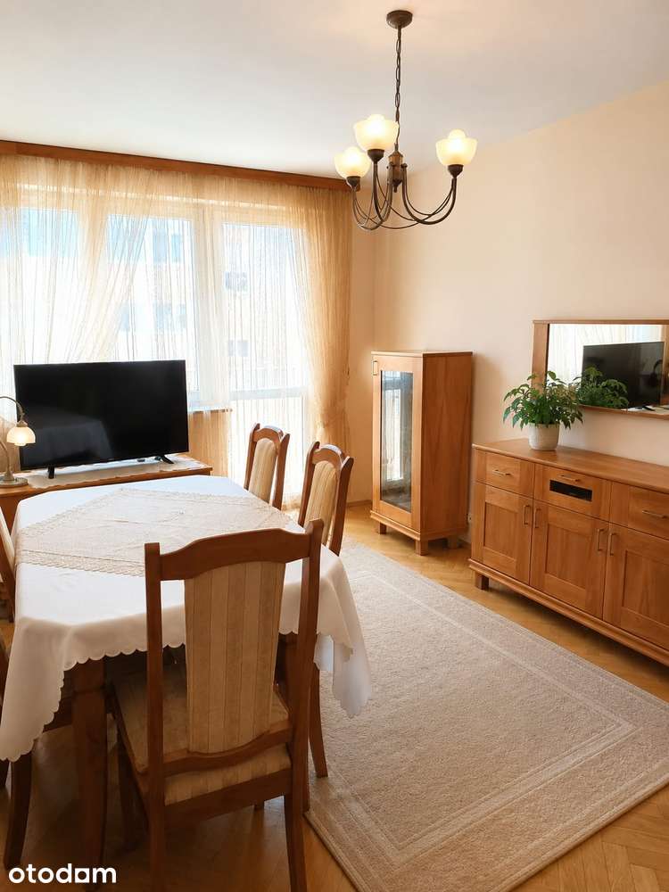Sprzedam mieszkanie 3 pokojowe z balkonem i piwnicą / ul. Kaniowczyków