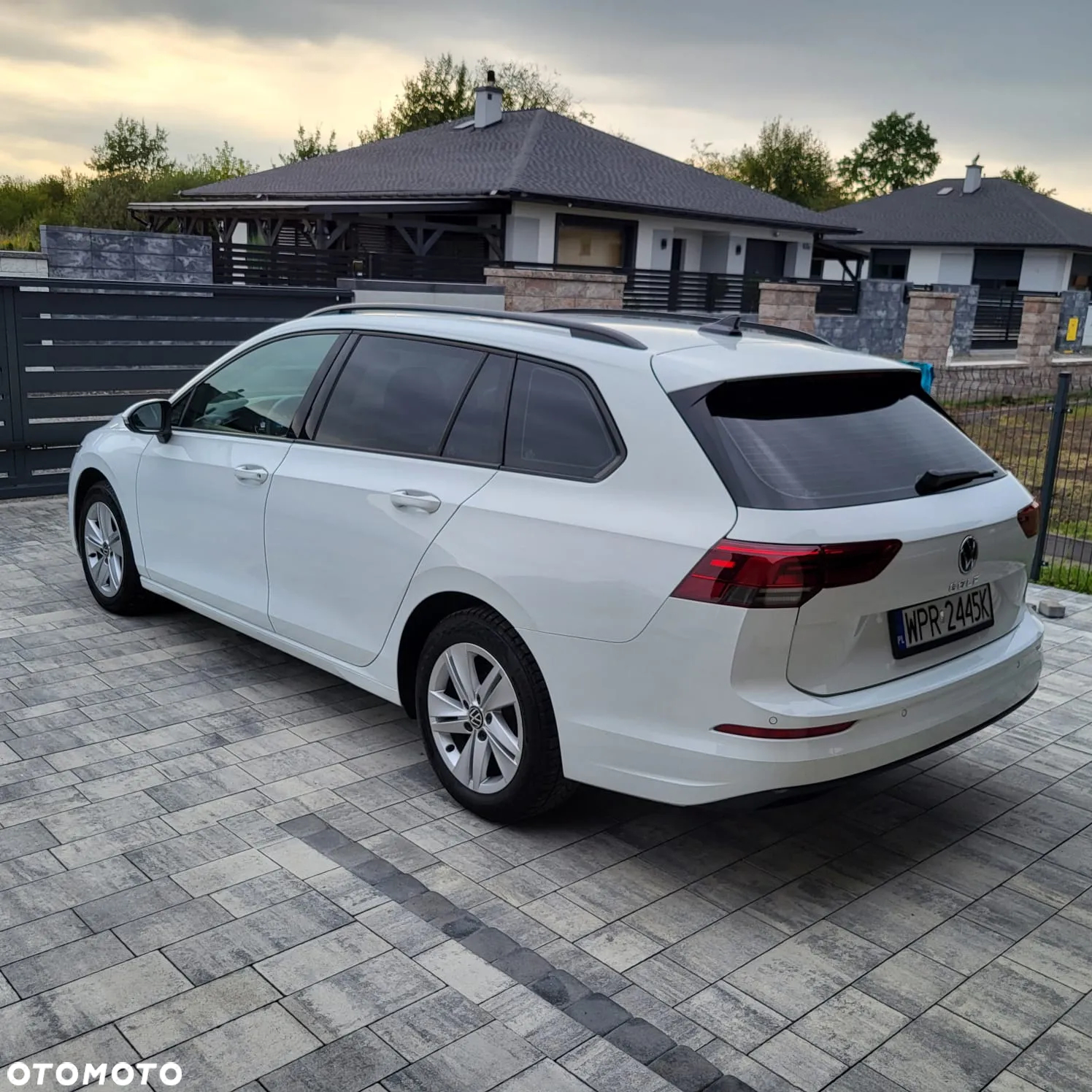 Volkswagen Golf - 4