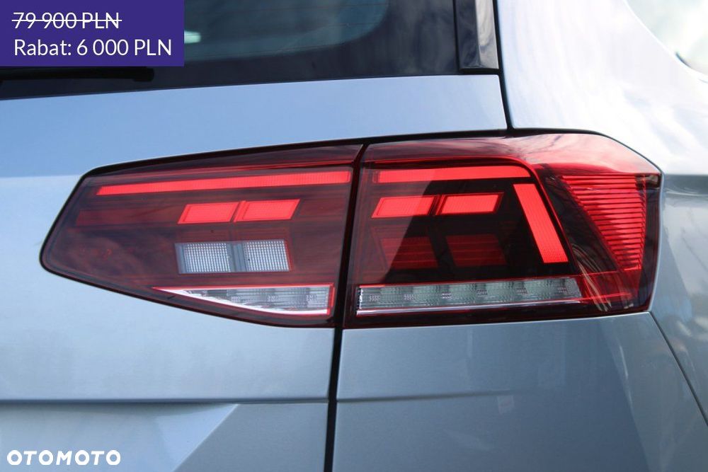 Volkswagen Passat - 12