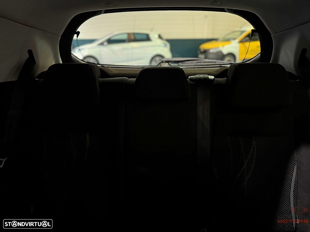 Peugeot 208 1.2 PureTech Style - 34