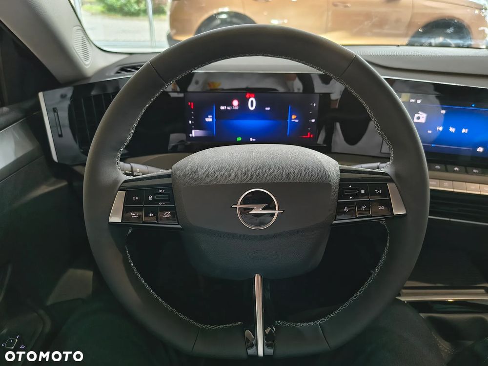 Opel Astra 1.2 T Edition S&S - 9